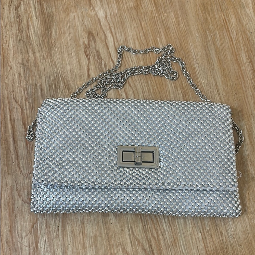 Silver Chain Clutch